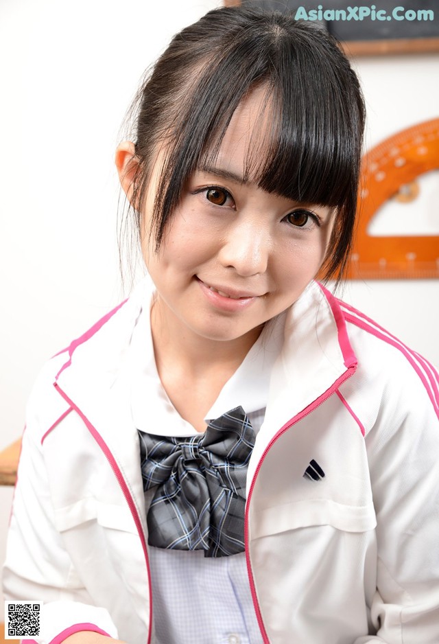 Kirari Sena - Grouphotxxx Bikini Ngangkang