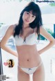 Hikari Kuroki 黒木ひかり, Young Jump 2019 No.16 (ヤングジャンプ 2019年16号) P8 No.a1cbbc