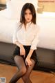 YouMi Vol.827: laura阿姣 (71 photos) P19 No.dc334f